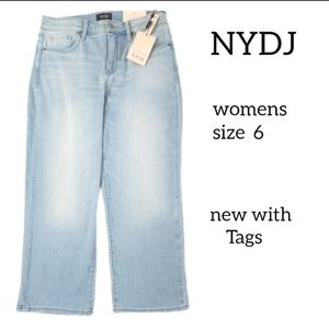 NYDJ WOMENS CROP/ CAPRI JEANS SIZE 6 LIGHTBLUE DENIM NEW WITH TAGS